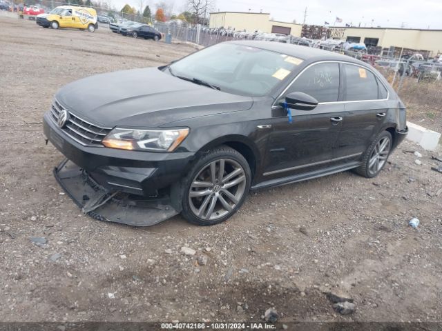 1VWDT7A3XHC023206 Volkswagen Passat 1.8t R-line