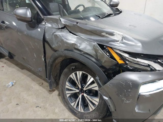 5N1AT3BB7MC754461 Nissan Rogue Sv Intelligent Awd