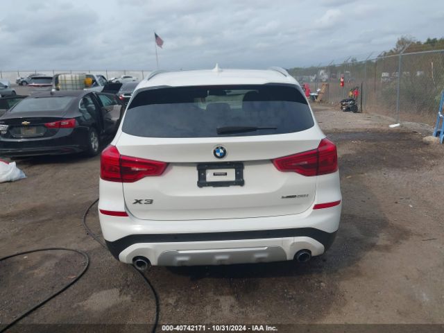 5UXTR7C57KLF30049 BMW X3 Sdrive30i
