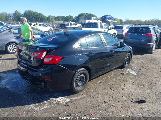 Chevrolet Cruze Ls Auto 2017 1G1BC5SM4H7231699 Image 4