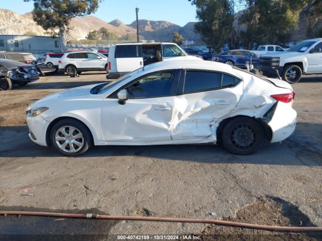 3MZBM1U7XFM175868 Mazda Mazda3 I Sport