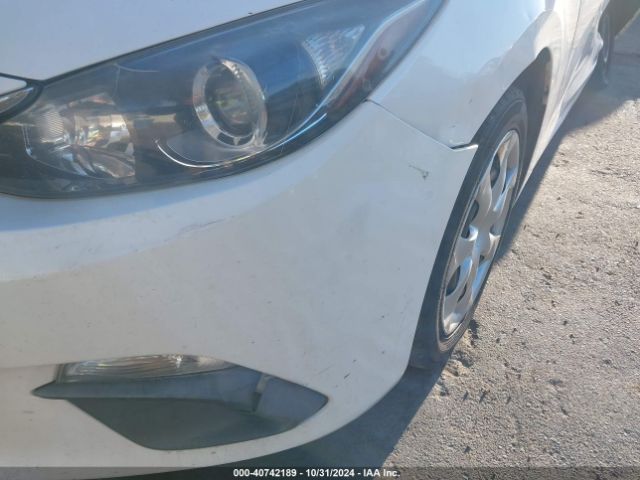 3MZBM1U7XFM175868 Mazda Mazda3 I Sport