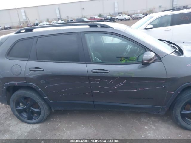 1C4PJMDS5HW655956 Jeep Cherokee High Altitude 4x4