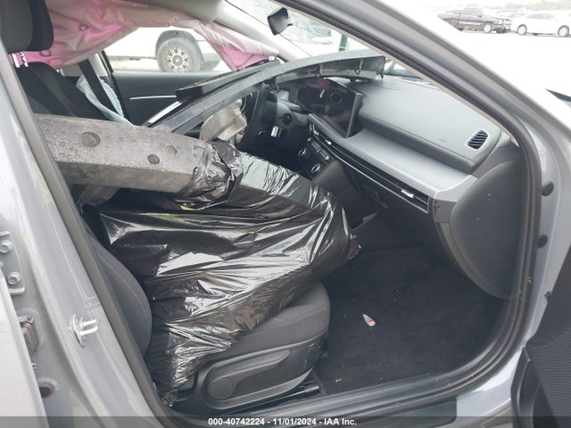 Hyundai SONATA SEL 2024 KMHL64JA0RA386304 Image 5