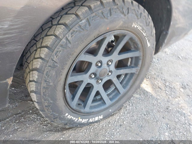 3C6RR7LT7GG214704 RAM 1500 Big Horn