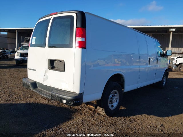 Chevrolet Express 2500 Work Van 2019 1GCWGBFP3K1175622 Image 6