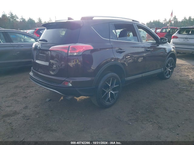 Toyota RAV4 SE 2017 2T3JFREV5HW635637 Image 4
