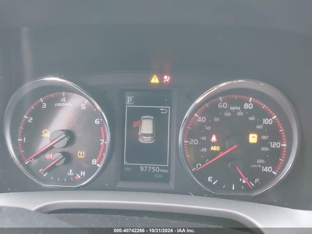 Toyota RAV4 SE 2017 2T3JFREV5HW635637 Image 7
