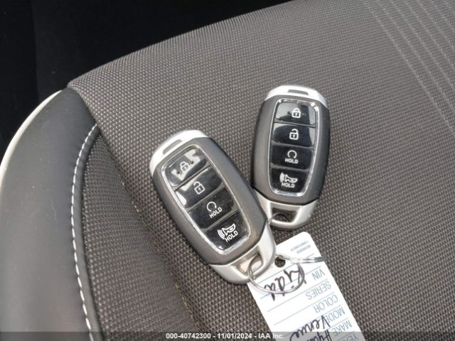 KMHRC8A35PU220951 Hyundai Venue Limited