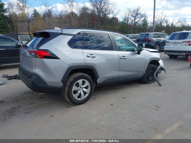 Toyota RAV4 LE 2020 2T3F1RFV1LC120261 Image 4
