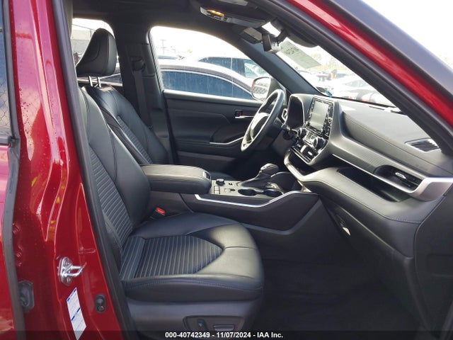 Toyota Highlander Xse 2022 5TDLZRBH4NS257810 Image 5