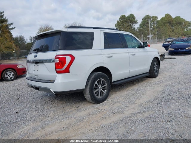 Ford Expedition Xlt 2019 1FMJU1JT2KEA29766 Image 4