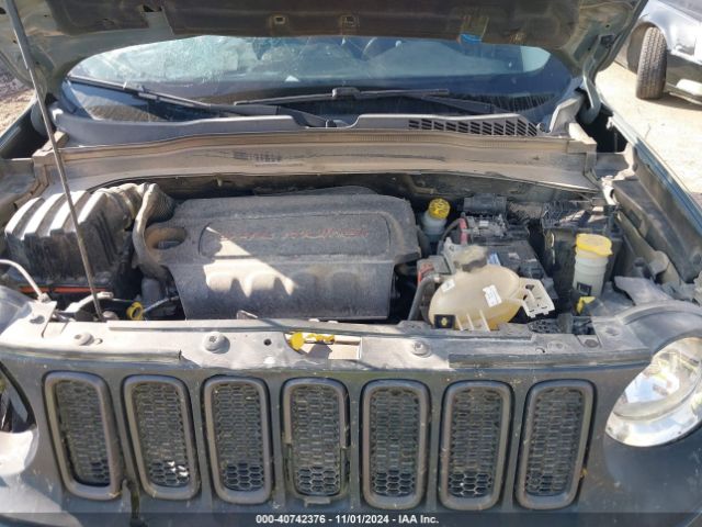 ZACCJBCT8FPC33770 Jeep Renegade Trailhawk