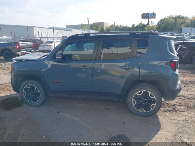 ZACCJBCT8FPC33770 Jeep Renegade Trailhawk