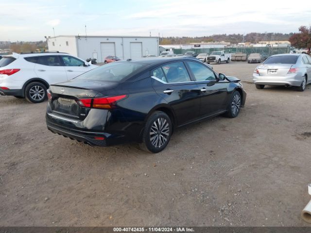 1N4BL4DW5PN339829 Nissan Altima Sv Intelligent Awd