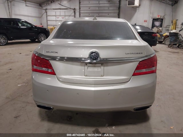Buick Lacrosse Premium I 2015 1G4GD5G3XFF334943 Image 16