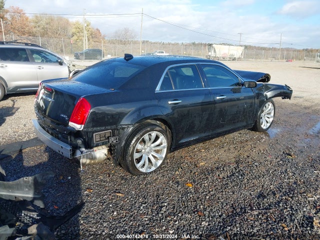 2C3CCAEG8FH766857 Chrysler 300C