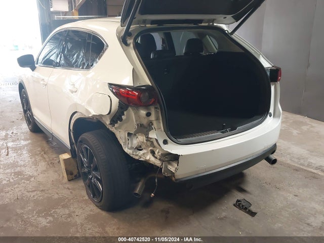 Mazda Cx-5 Grand Touring 2018 JM3KFBDM3J0312242 Image 4