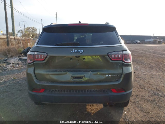 3C4NJCCB0JT462290 Jeep Compass Limited Fwd