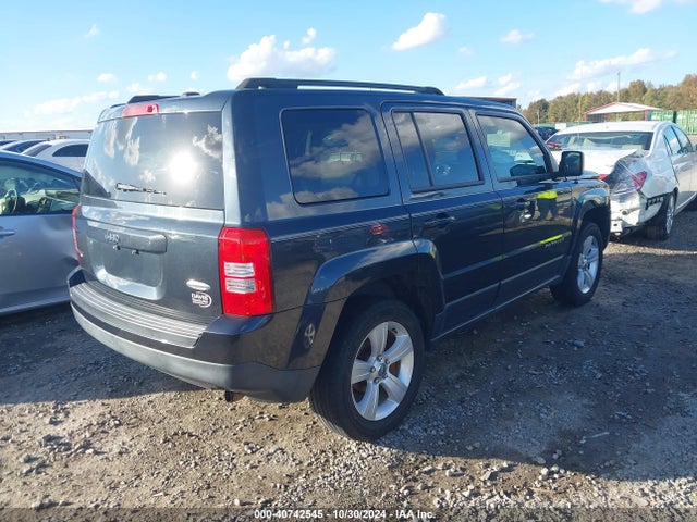 Jeep Patriot Latitude 2014 1C4NJRFB9ED885993 Image 4