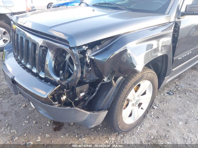 Jeep Patriot Latitude 2014 1C4NJRFB9ED885993 Image 6