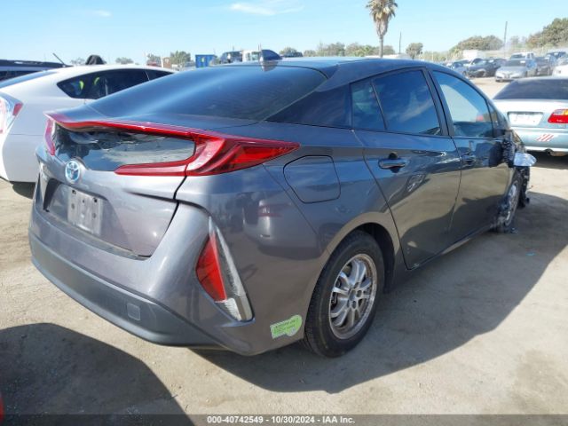 JTDKAMFP2M3192284 Toyota Prius Prime Le