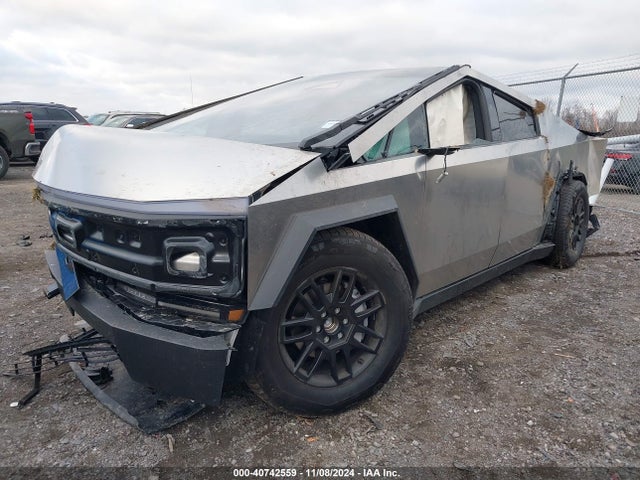 2024 TESLA CYBERTRUCK 7G2CEHEEXRA035106 Photo 1