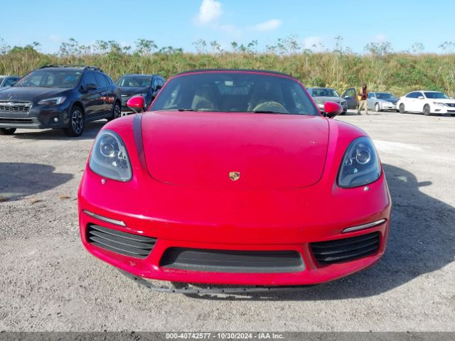 WP0CB2A85HS241138 Porsche 718 Boxster S