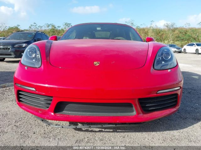 WP0CB2A85HS241138 Porsche 718 Boxster S