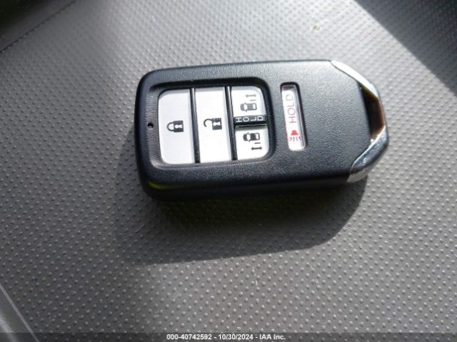 5FNRL5H32GB163030 Honda ODYSSEY SE