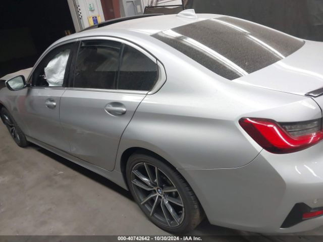 WBA5R1C59KAK09028 BMW 330I
