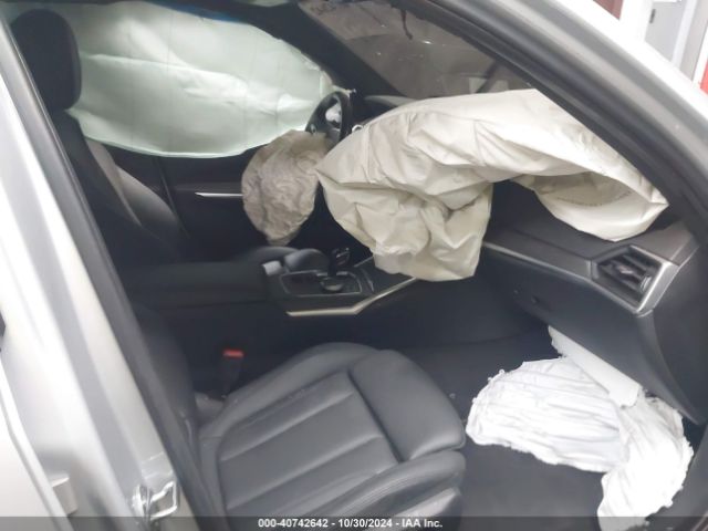 WBA5R1C59KAK09028 BMW 330I