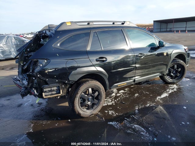 4S4BTGUD8P3137357 Subaru Outback Wilderness