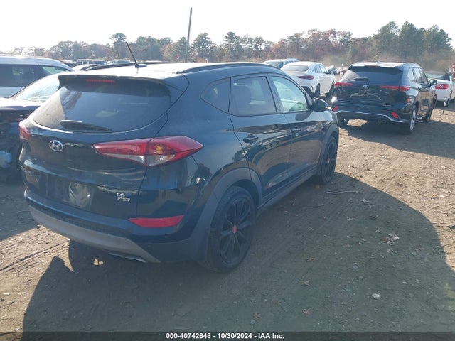 Hyundai Tucson Night 2017 KM8J3CA27HU512738 Image 4