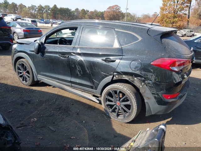 Hyundai Tucson Night 2017 KM8J3CA27HU512738 Image 6