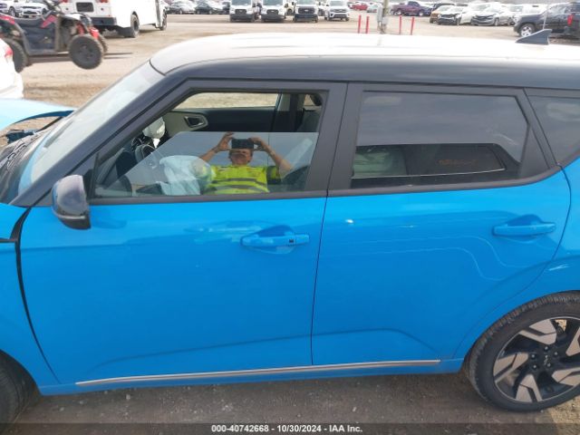 KNDJ53AU3P7209470 KIA Soul Gt-line
