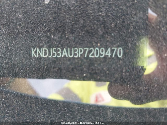 KNDJ53AU3P7209470 KIA Soul Gt-line