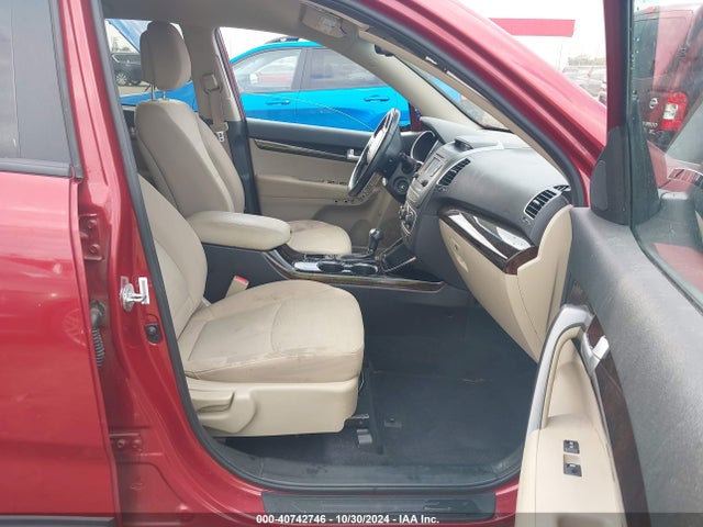 KIA Sorento Lx V6 2015 5XYKT4A71FG560552 Image 5