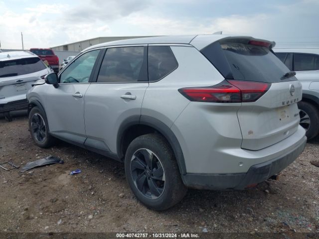 5N1BT3BB4RC678502 Nissan Rogue Sv Intelligent Awd