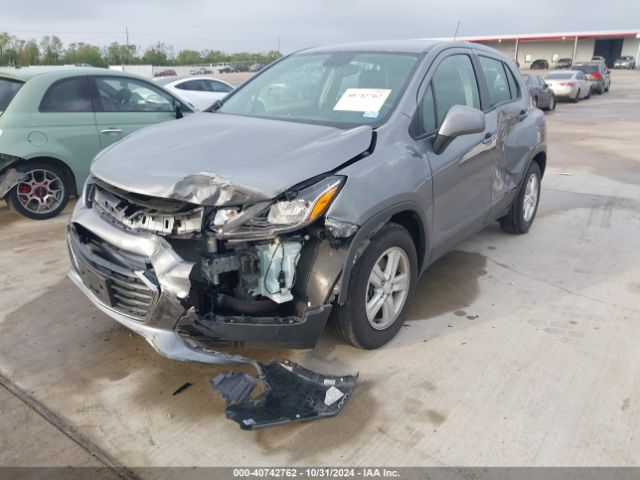 3GNCJKSB8LL186020 Chevrolet Trax Fwd Ls