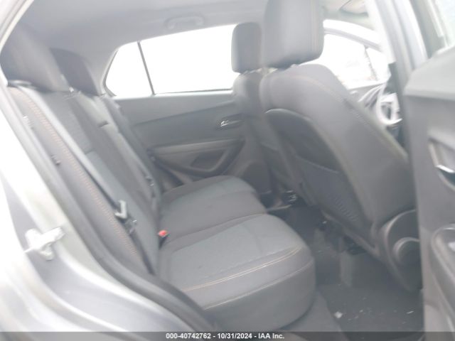3GNCJKSB8LL186020 Chevrolet Trax Fwd Ls