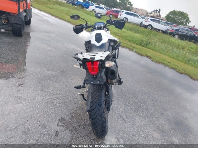 2019 TRIUMPH MOTORCYCLE TIGER SMTE09BF7KT915748 Photo 5