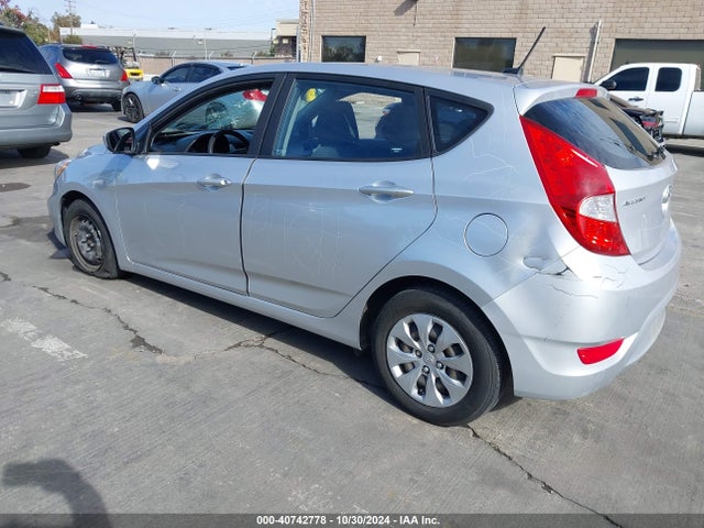 Hyundai ACCENT SE 2017 KMHCT5AE1HU344805 Image 3