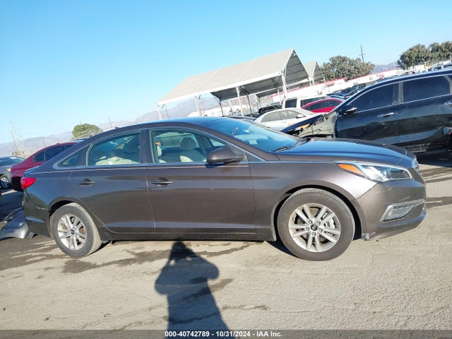 Hyundai SONATA SE 2015 5NPE24AF7FH199800 Image 13