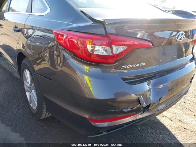 Hyundai SONATA SE 2015 5NPE24AF7FH199800 Image 6