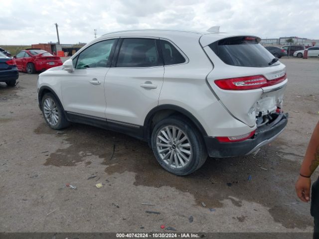 5LMCJ1C99KUL44439 Lincoln Mkc Standard