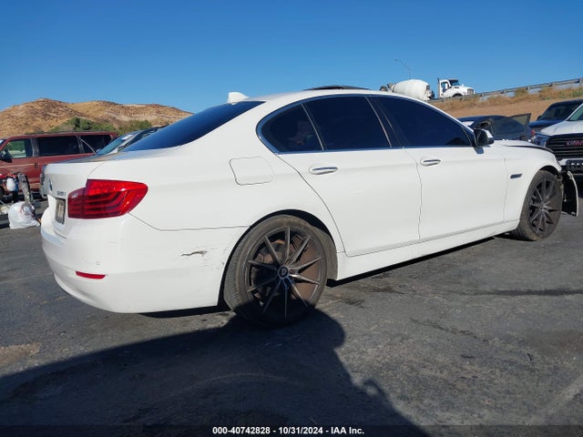 WBA5A5C57GG347556 BMW 528I