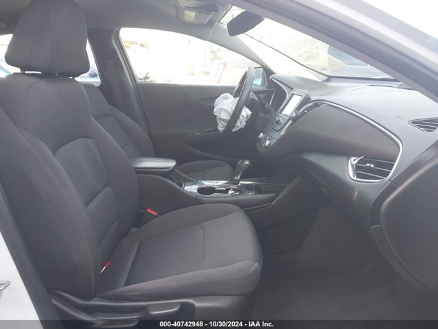 Chevrolet MALIBU 1LT 2017 1G1ZE5ST8HF293919 Image 5