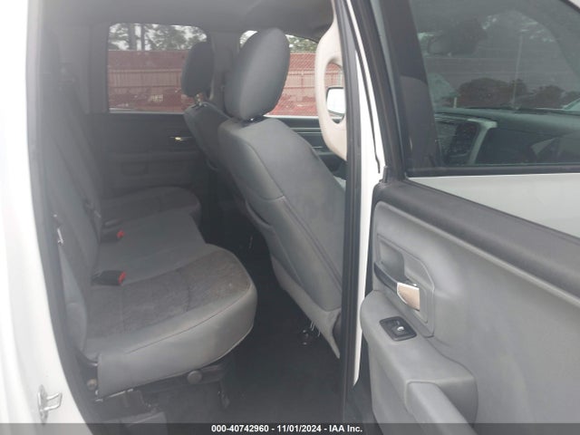 RAM 1500 2018 1C6RR7GT7JS312612 Image 8