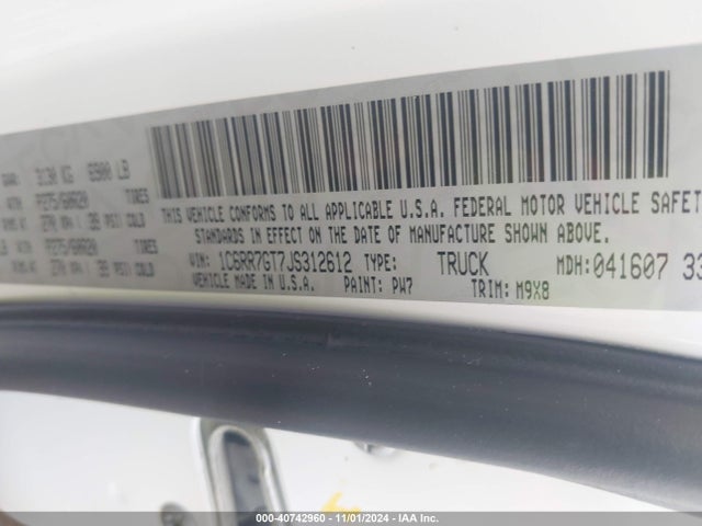 RAM 1500 2018 1C6RR7GT7JS312612 Image 9